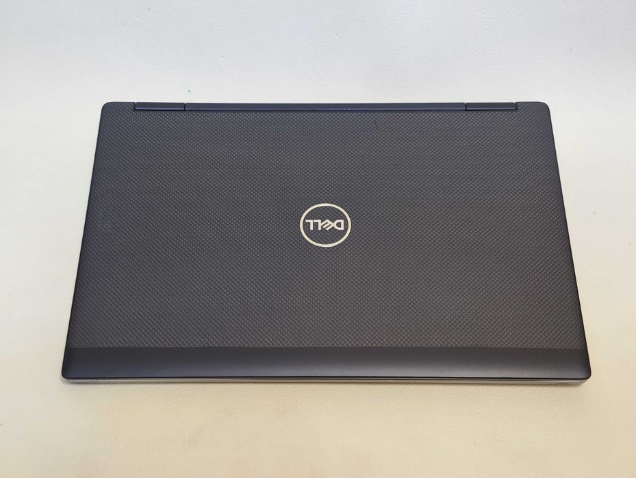 Ноутбук Dell Precision 7530 15,6" IPS Core i7-8750H/16Gb/256SSD/P2000