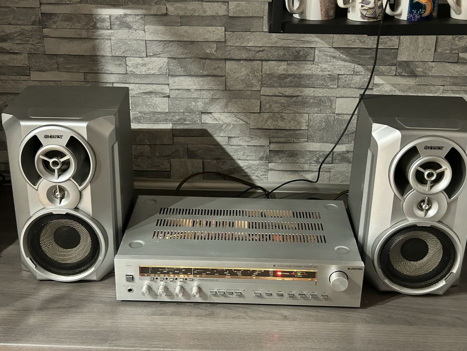 Amplituner TOSCA  AWS 303 z kolumnami