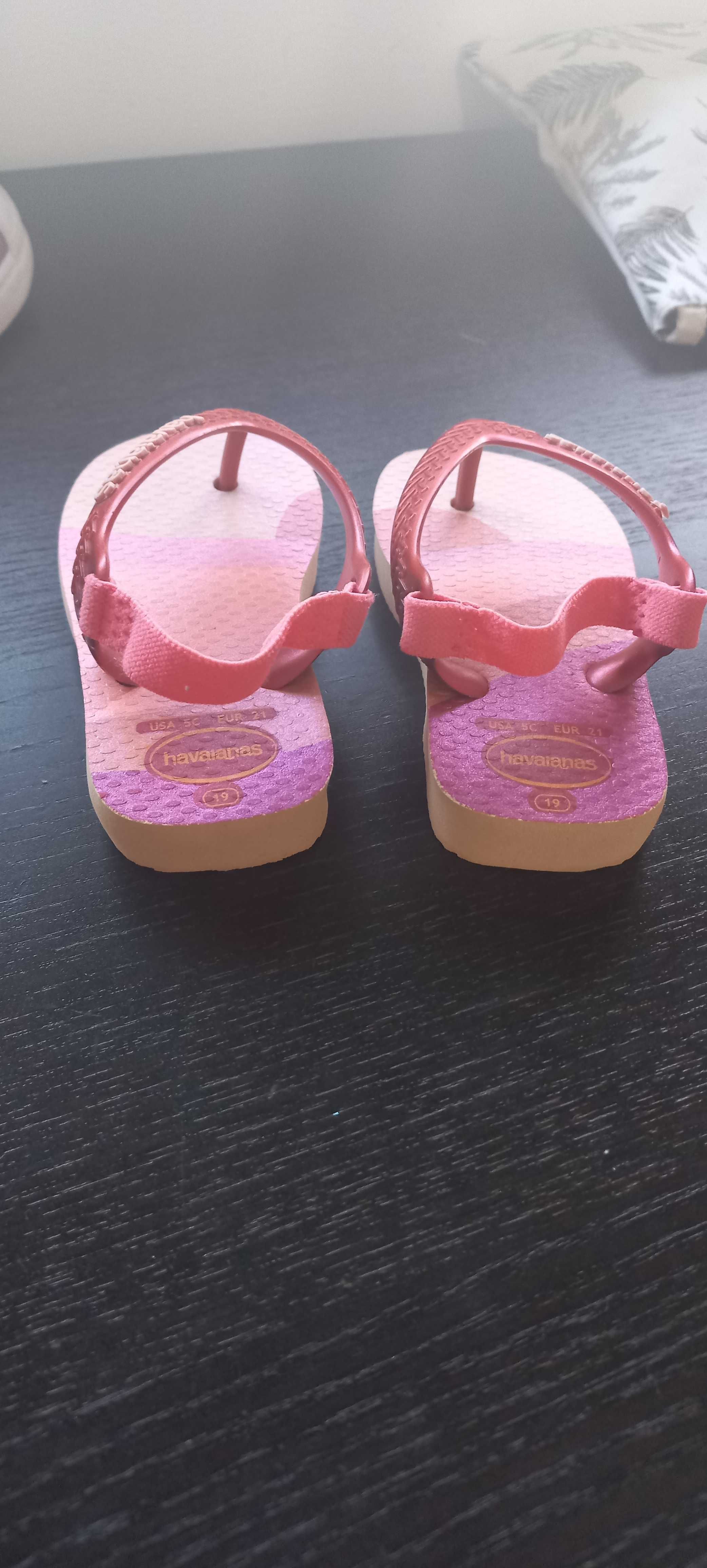 Tênis adidas bebé