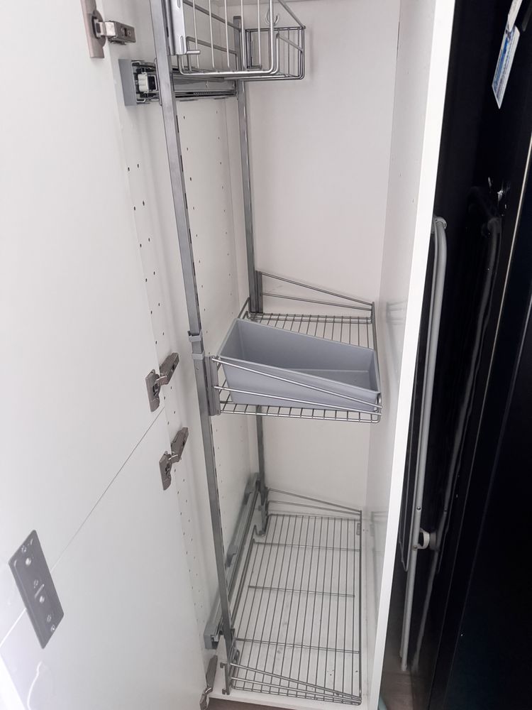Utrusta Ikea wnetrze szafki gospodarczej