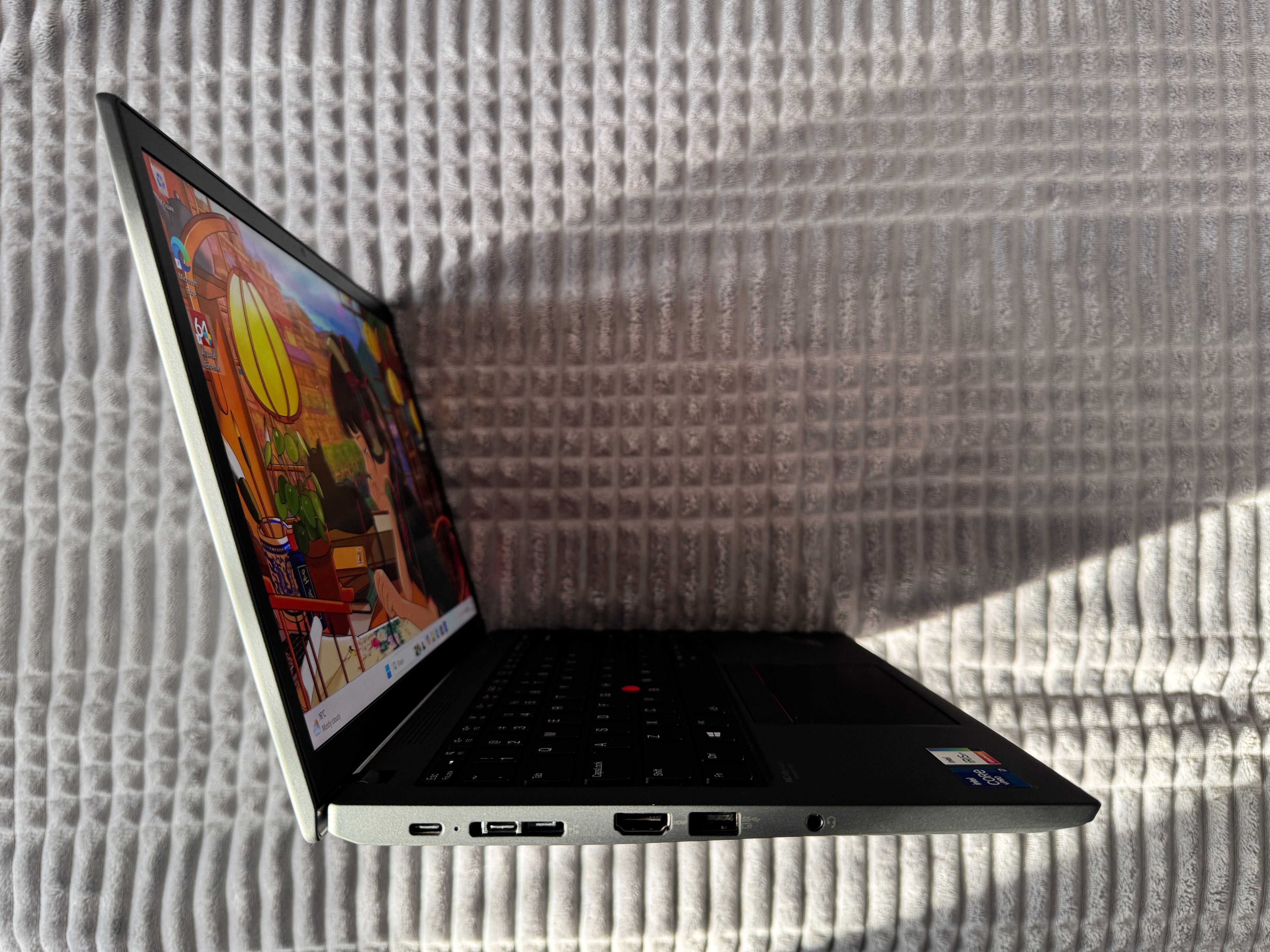 Ноутбук Lenovo ThinkPad X13 | i7-1185G7 | Ram-32 SSD-1 Тб | FHD+ IPS