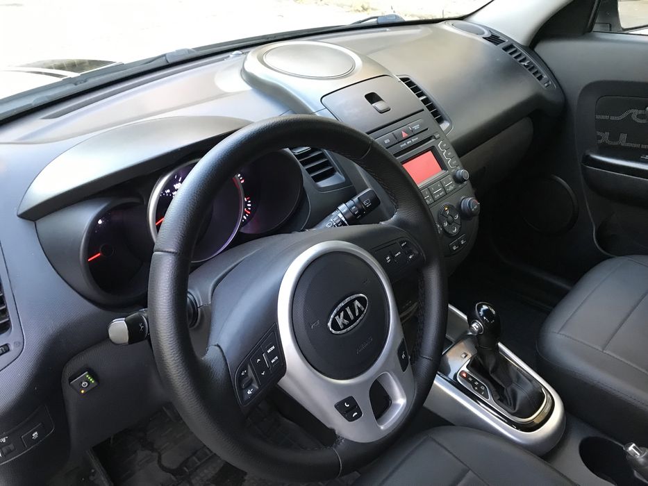 Продаю автомобиль KIA SOUL