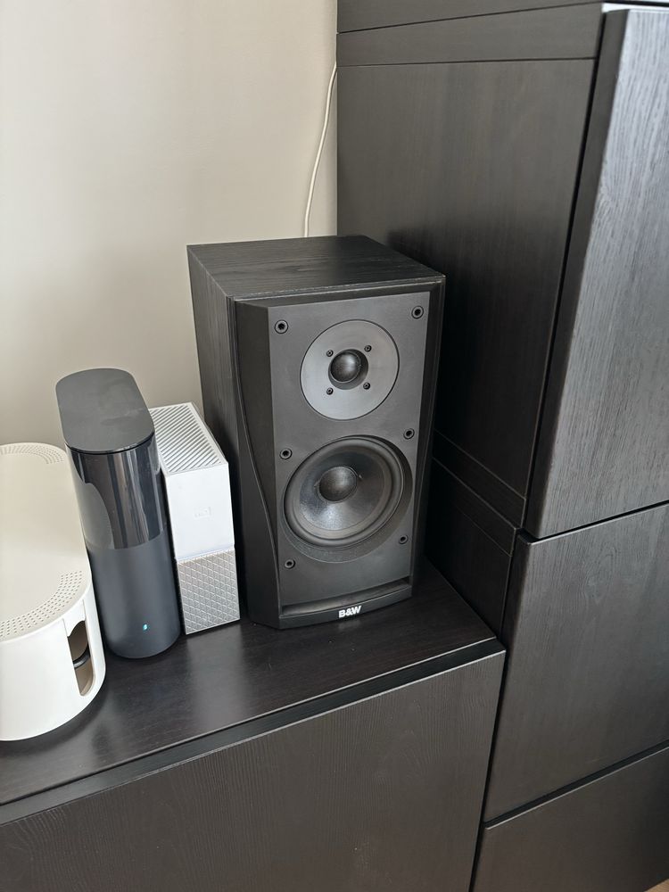 Glosniki Bowers Wilkins DM302
