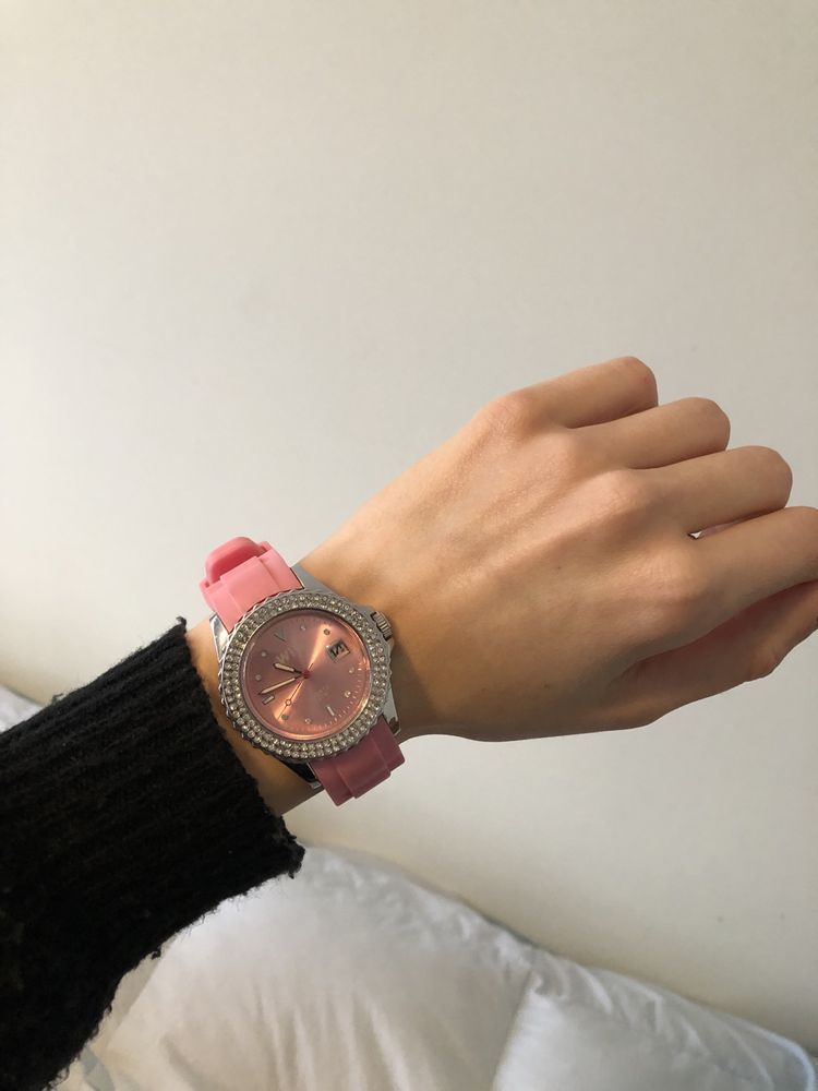 Relógio cor de rosa