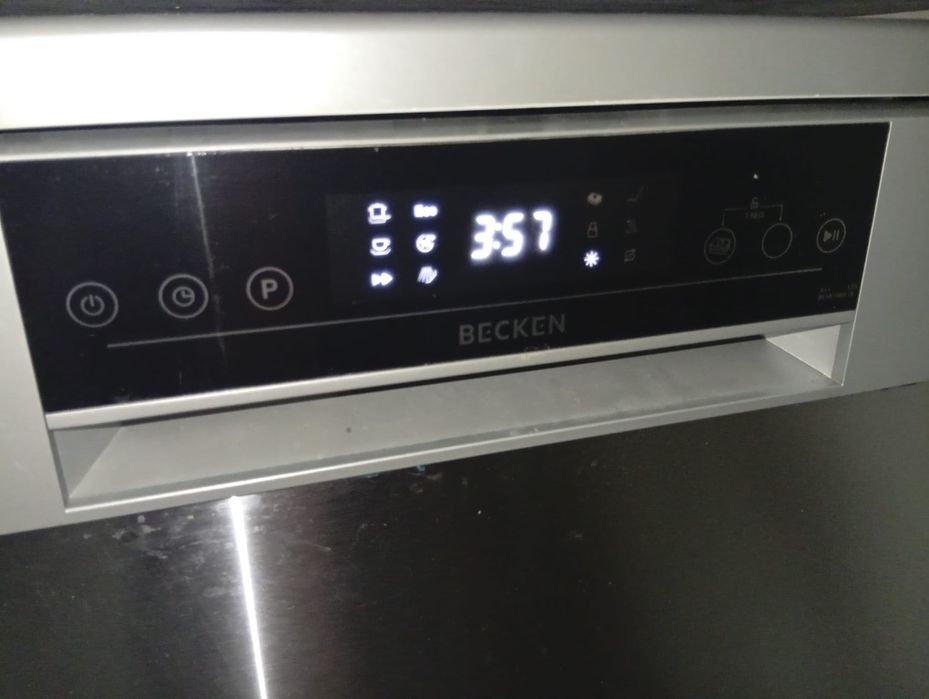 Máquina de lavar loiça Becken