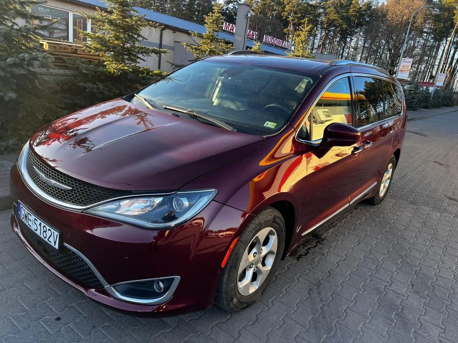 Chrysler Pacifica Zarejestrowana w PL, FULL opcja RADAR, KAMERA 360, BLISY FV23% LPG