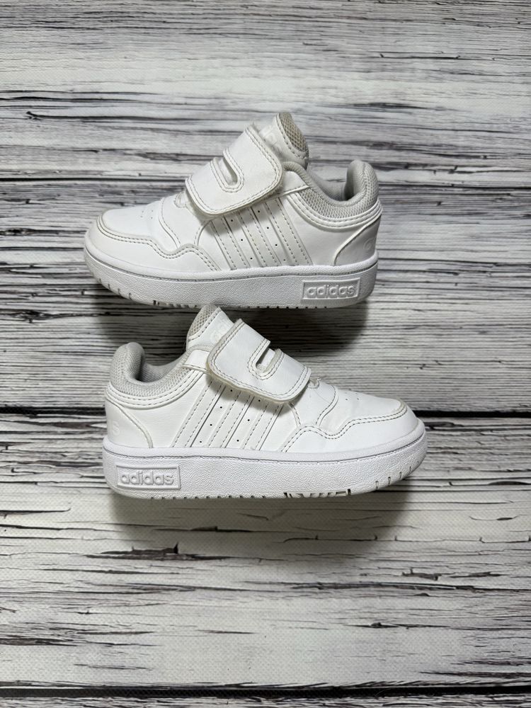 Adidas детские кроссовки оригинал 25 размер белые на липучке