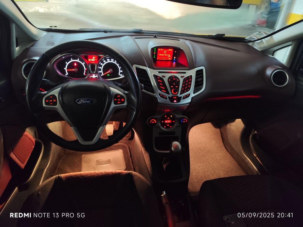1.25 Titanium NOVO 90mil  kms