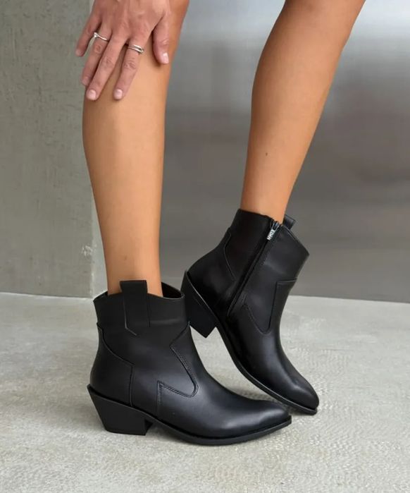 Козаки натуральна замша демі 37,39