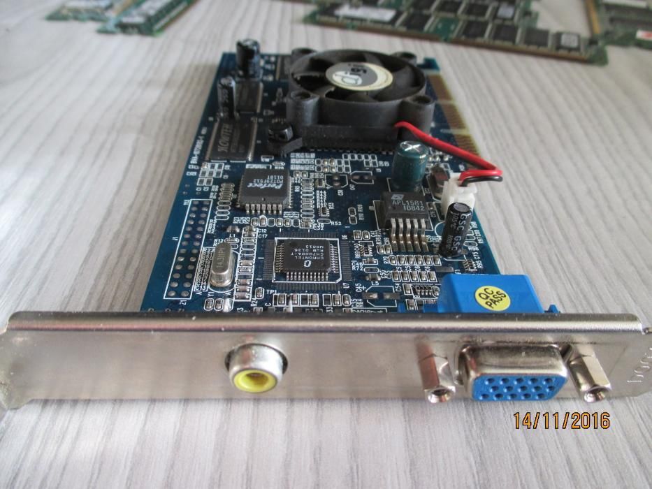 Karta graficzna ENNYAH CVA-1081-2/M2D 32MB AGP
