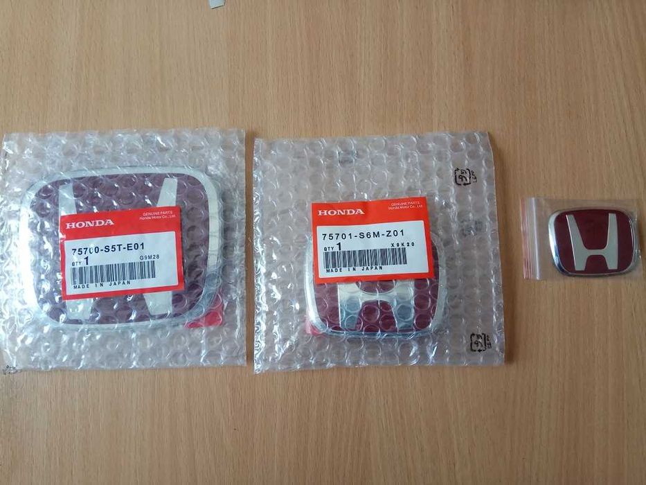 Czerwony emblemat znaczek logo H Honda CRV Accord VII VIII przód tył