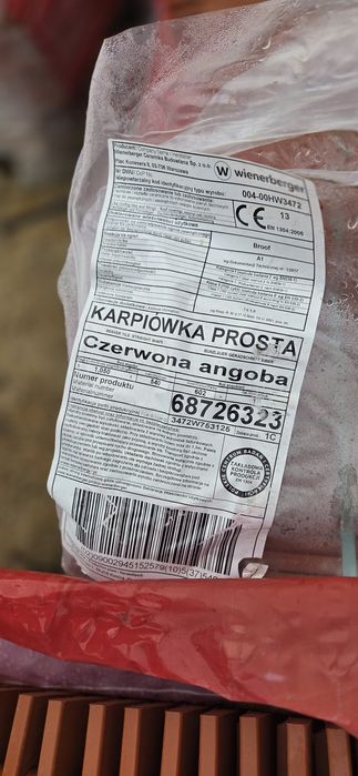 Karpiówka prosta Wienerberger czerowna angoba