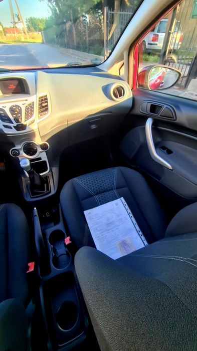 Ford Fiesta mk7 1.4bezyna titanium