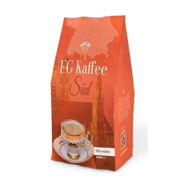 Кава під власним брендом, виготовлена в Німеччині.  Кава в зернах.