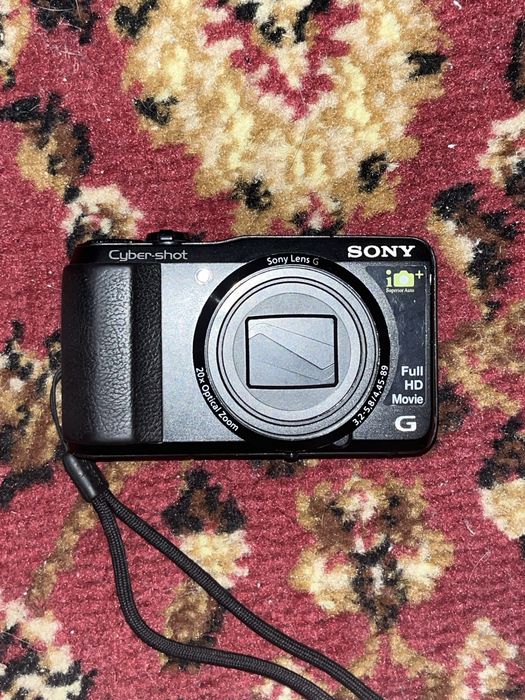 Aparat cyfrowy Sony Cybershot DSC-HX20V
