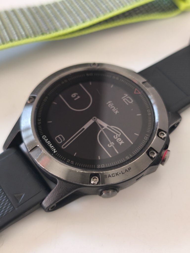 Garmin Fenix 5 hr