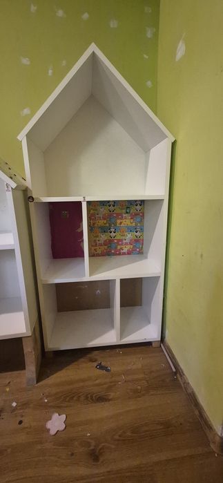 Regał domek dla lalek