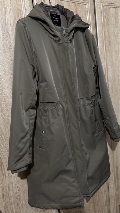 Парка, куртка, пальто жіноче