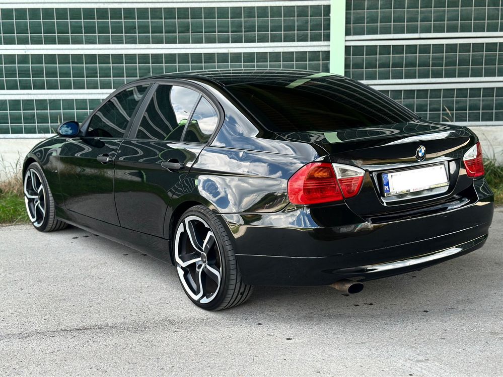 Bmw e90 2.0d 200KM Xenon, skóry, szyberdach Felga 19 cali