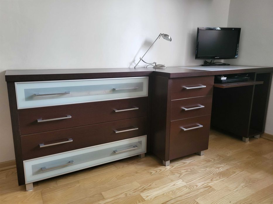 Zestaw mebli pokojowych