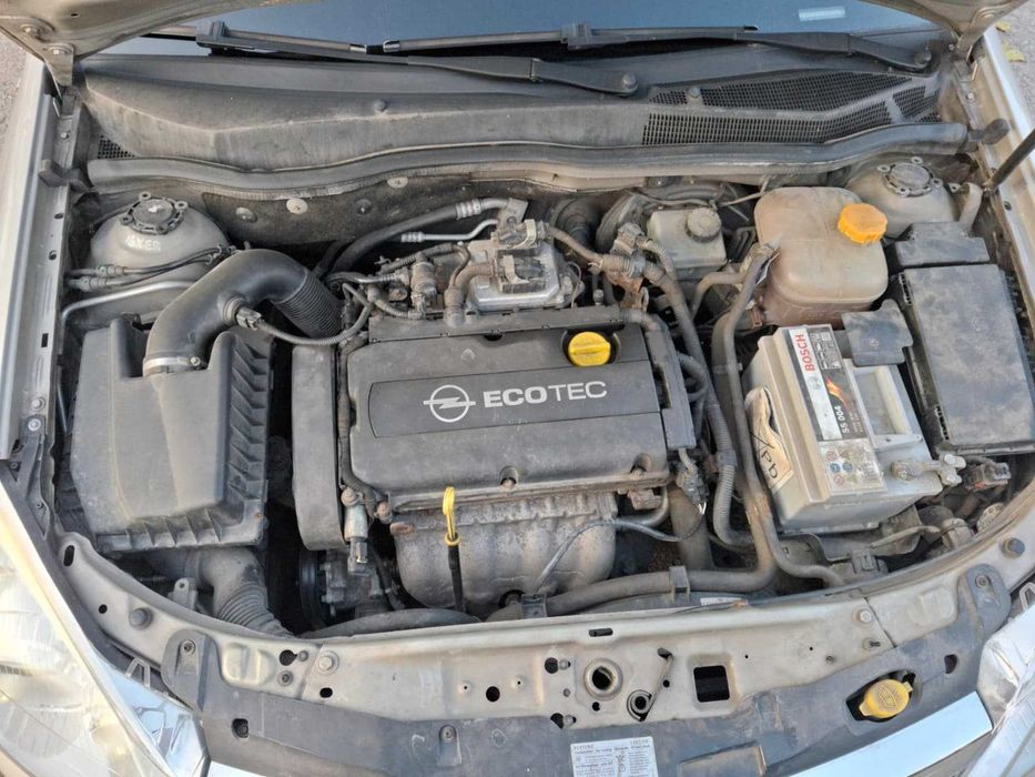 Opel Astra H 1,6 benzyna 127km. 2008r.