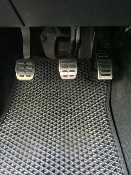 Накладки на педілі | Накладки на педалі Volkswagen,Audi,Seat,Skoda