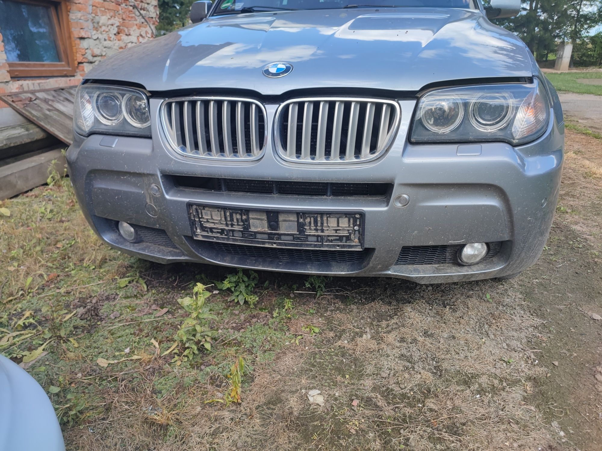 Przód kompletny maska pas przedni lampy Xenon skrętny BMW X3 e8 a08