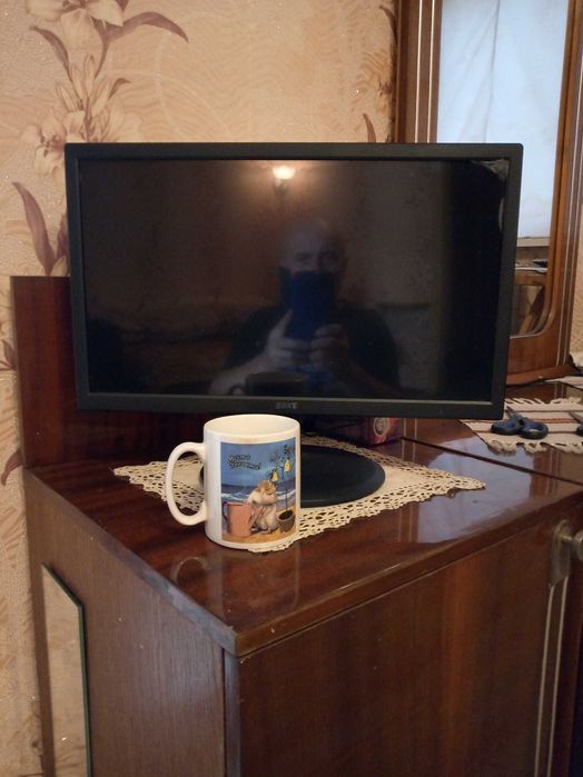 Телевизор на кухню  21 дюйм
