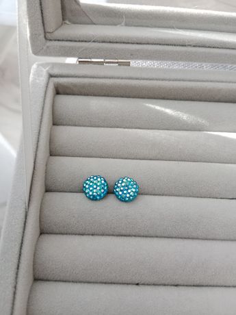 Niebieskie kolczyki damskie diamentowe