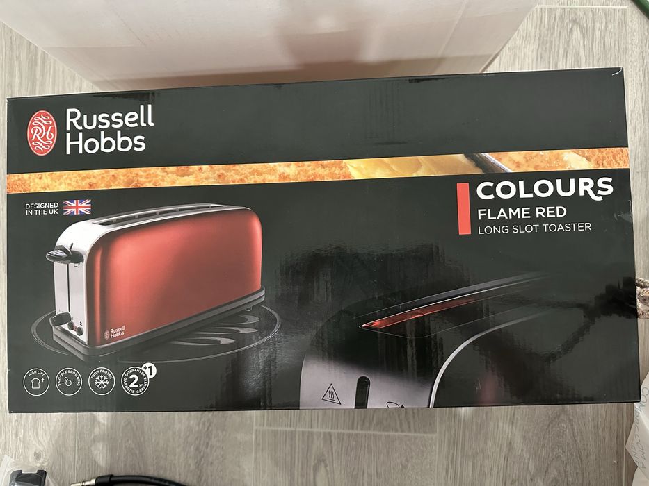 Torradeira Russel Hobbs + fervedor Silvercrest