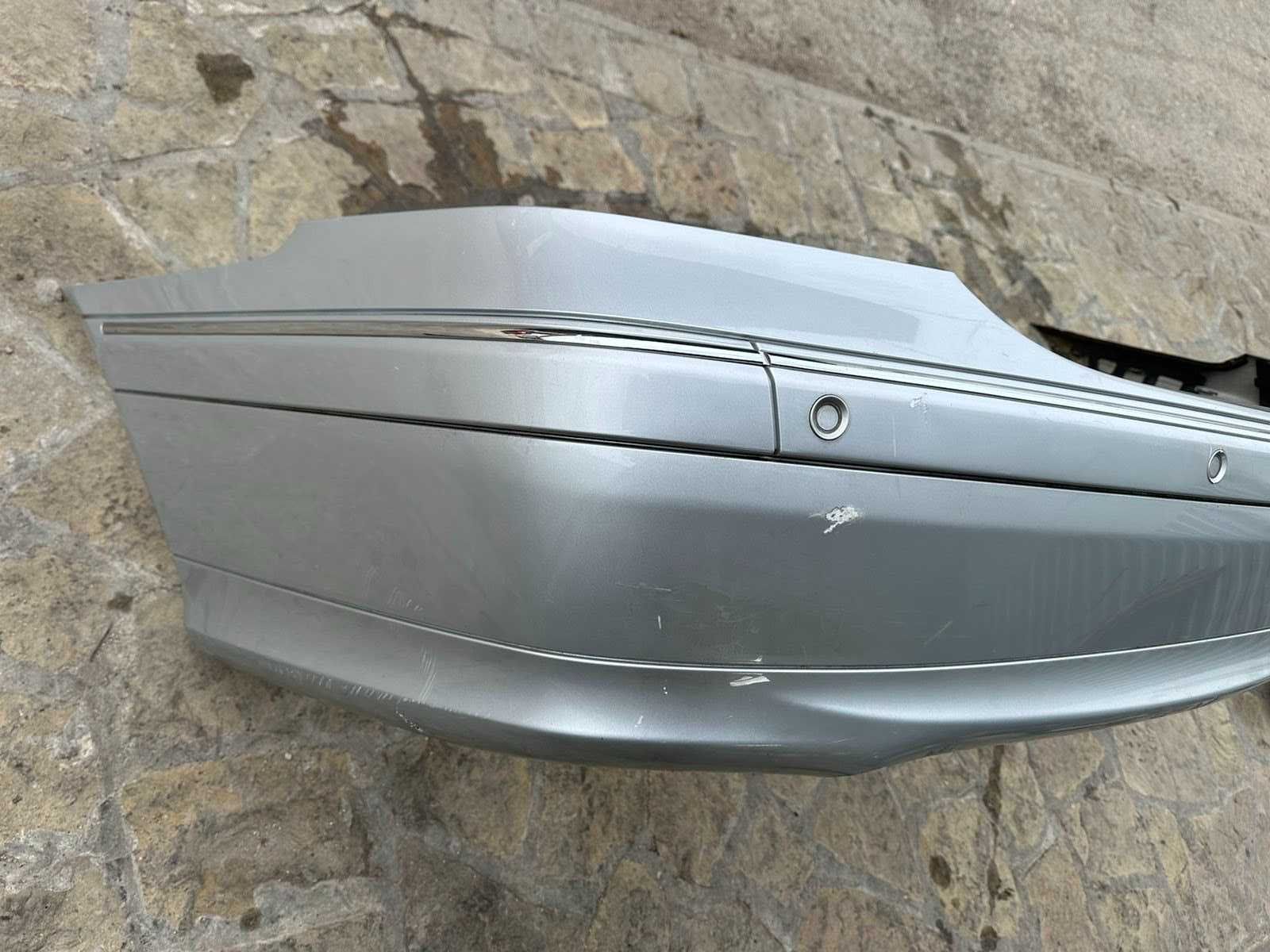 Бампер задній Mercedes W203 седан