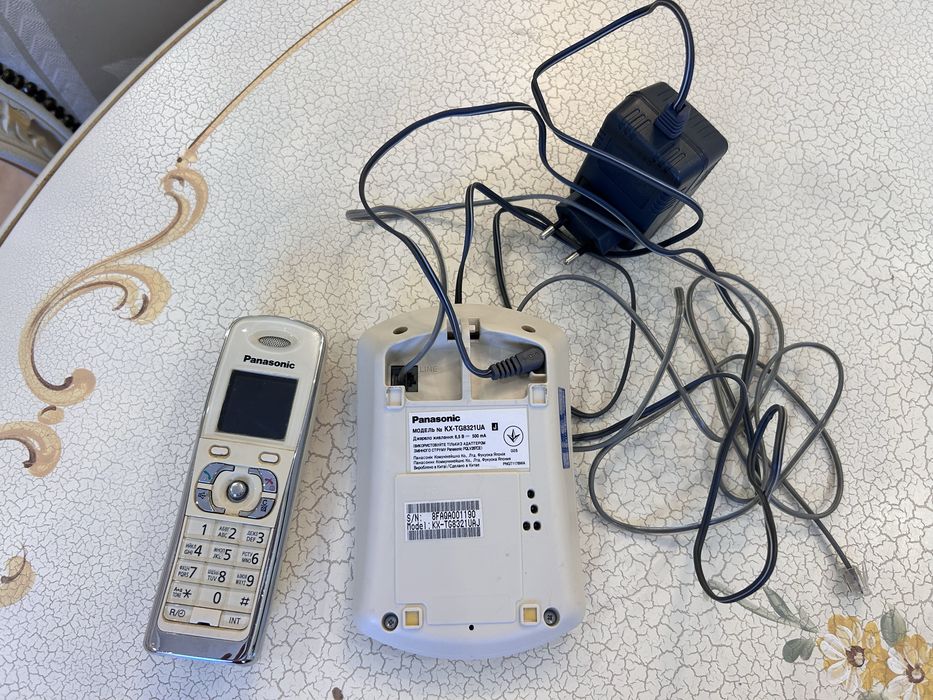 Радіотелефон Panasonik KX-TG8321UA