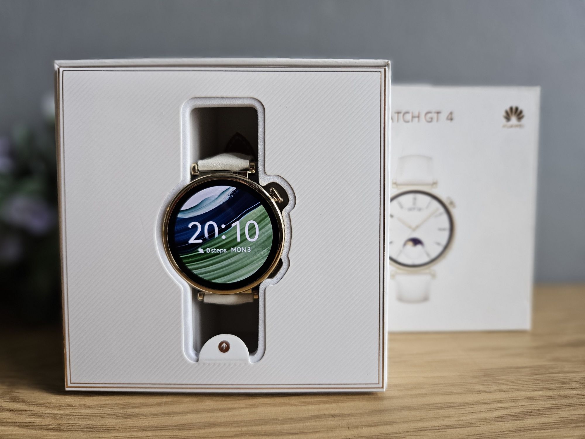 Smartwatch Huawei Watch GT 4 biały damski idealny stan