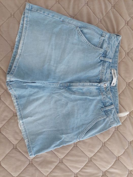 Шорти джинсові  нові