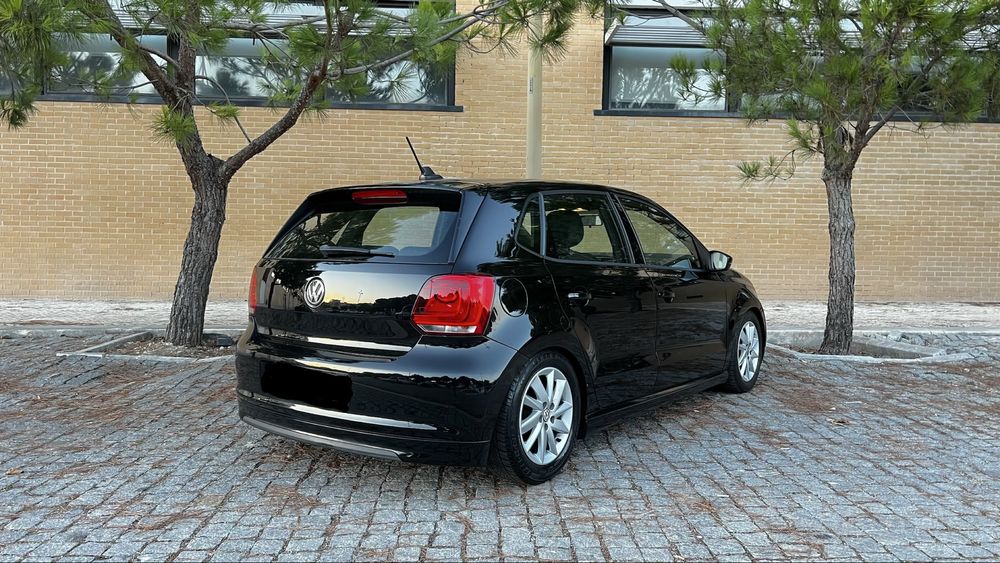Vw Polo 1.2 Tdi 75cv BlueMotion ( Interior Polo Gti ) valor fixo