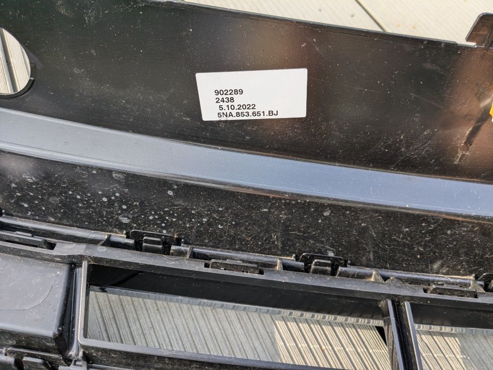 Grill Tiguan II LIFT R Line