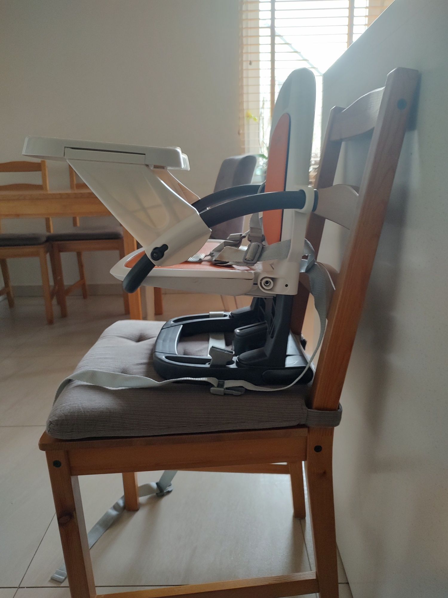 Przenośne krzesełko do karmienia Peg Perego