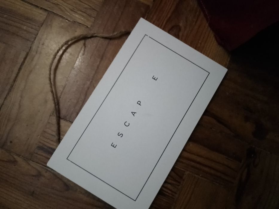 Deseja escapar? Placa ESCAP E- 10E - Peça bébé Passear 2E Desde 2E.