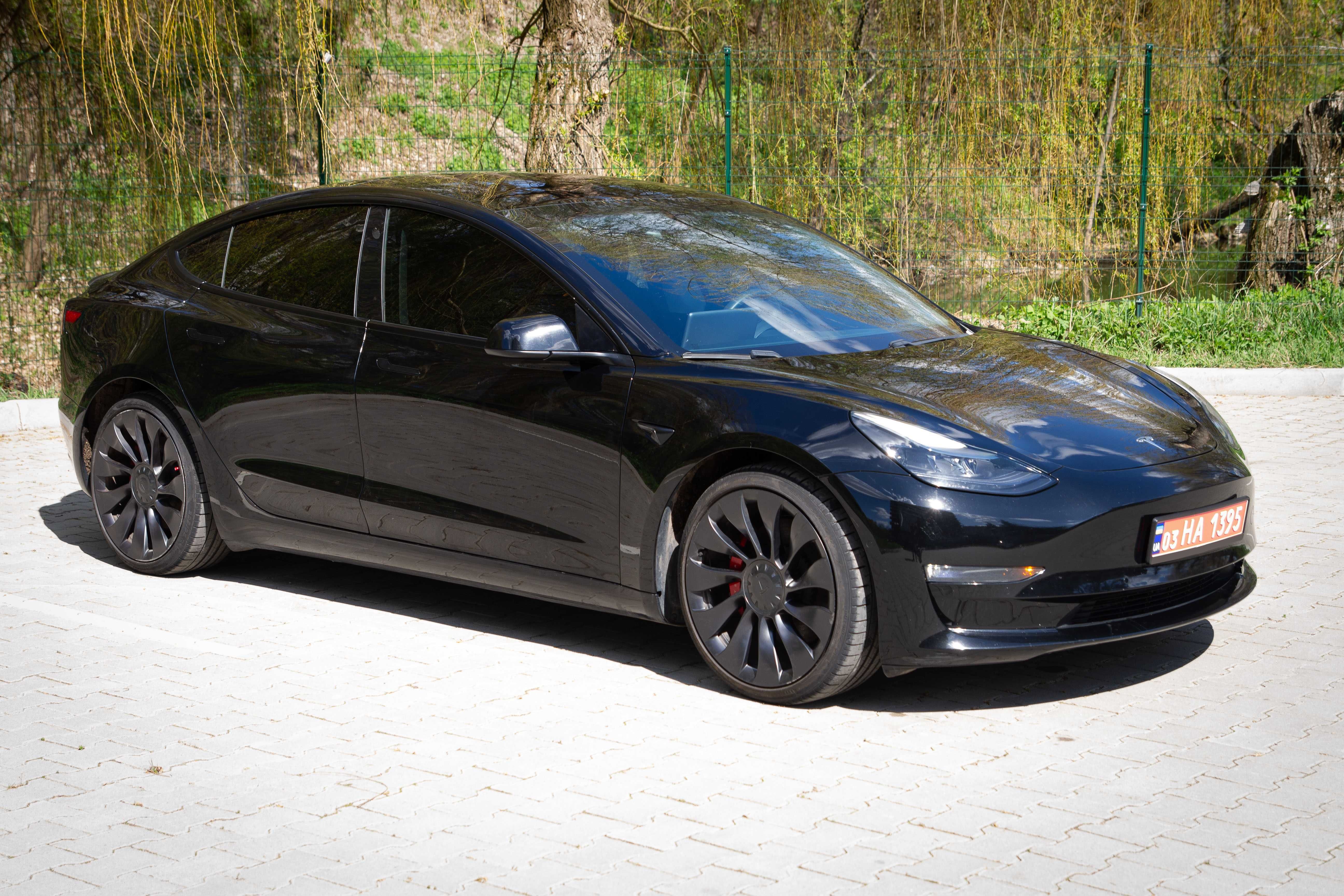 Tesla Model 3 Performance 2021, 0-100 за 3,3 сек, рестайл, без дтп