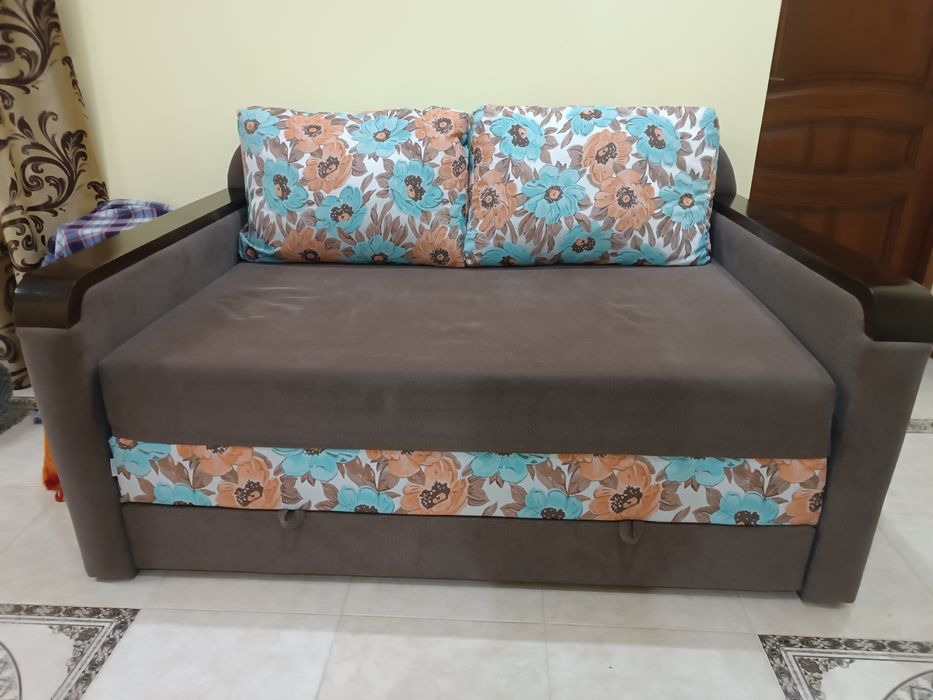 Диван від фірми Даніро