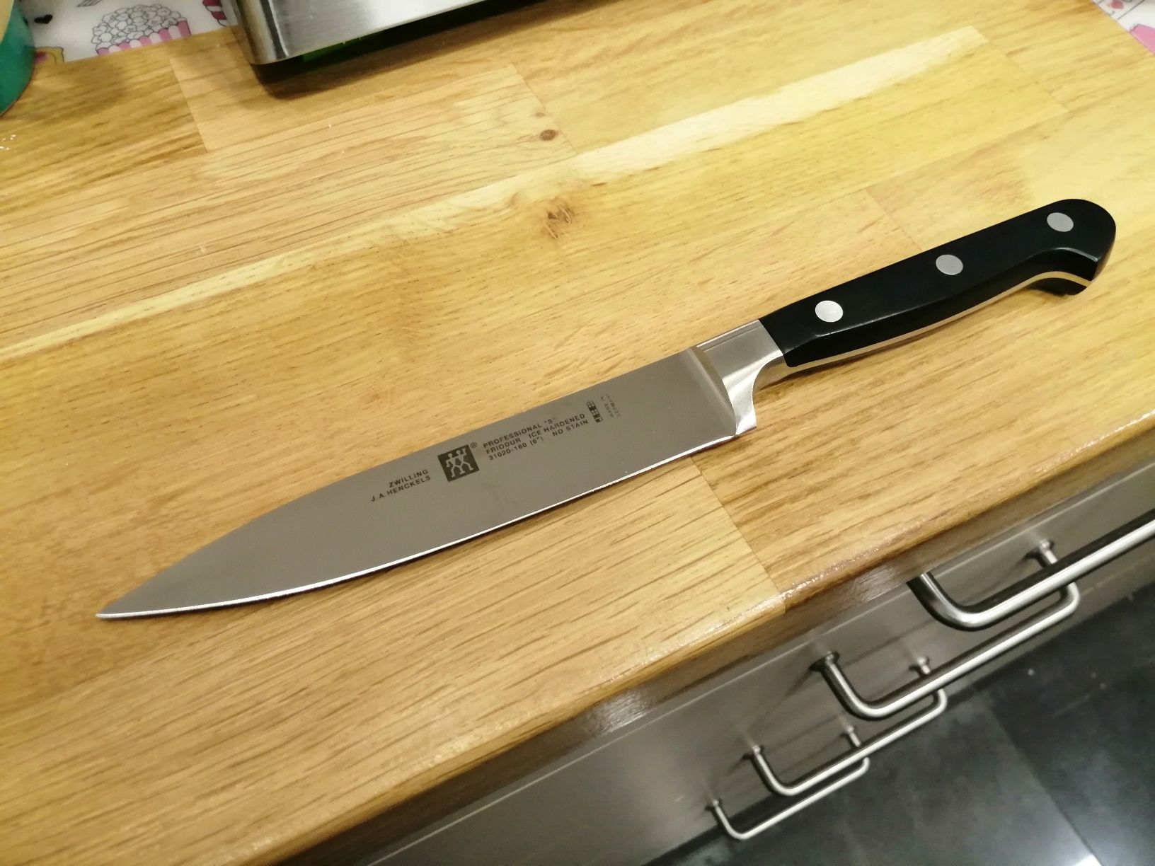 Niemiecki nóż ZWILLING Professional S 16cm uniwersalny/utility