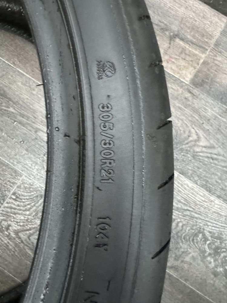 Шини Goodyear 305/30/R21 - 265/35/R21