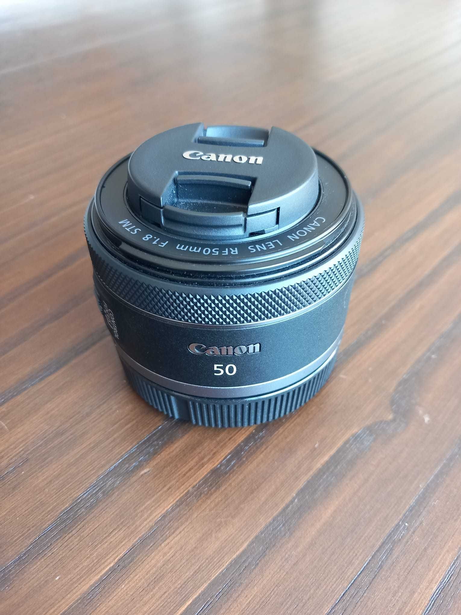 Canon RF 50mm f1.8