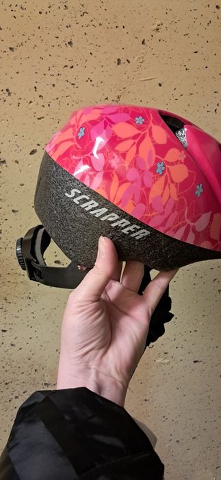 Kask rowerowy dzieciecy firmy scrapper