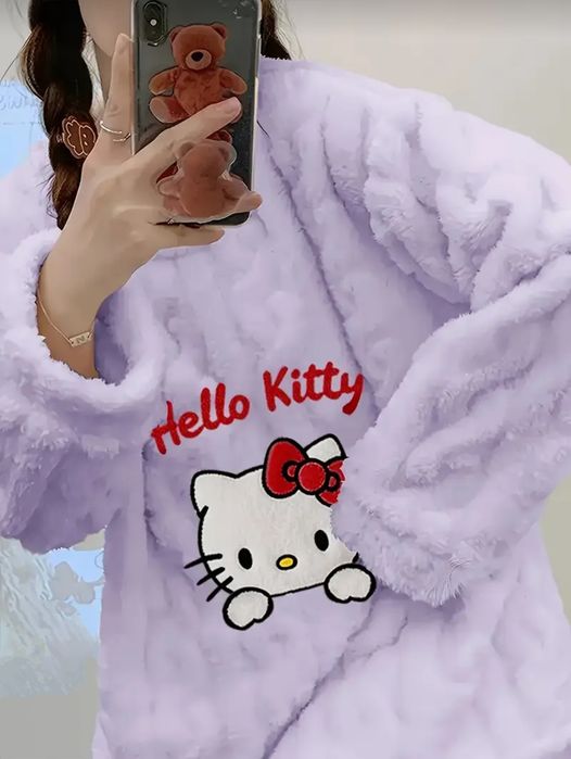 Жіночій флісовий піжамний комплект. Три моделі.