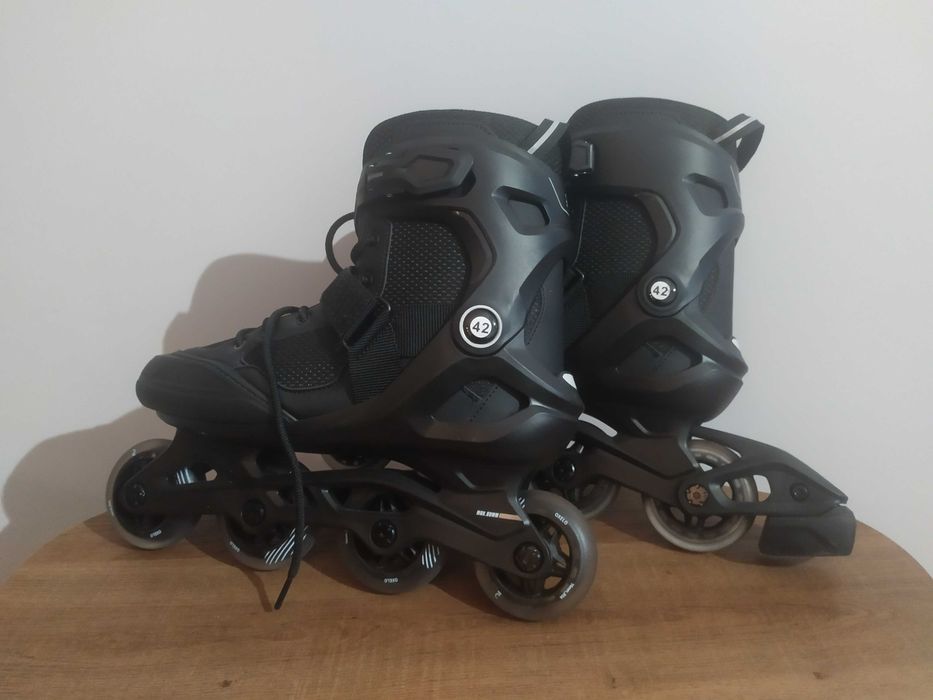 Rolki- rozmiar 42- ochraniacze gratis