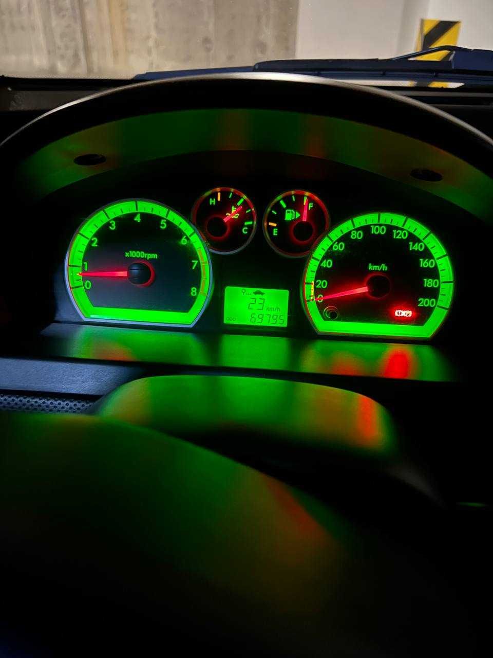 Продам  своє авто Chevrolet Aveo