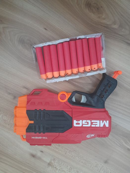 Nerf mega бластер