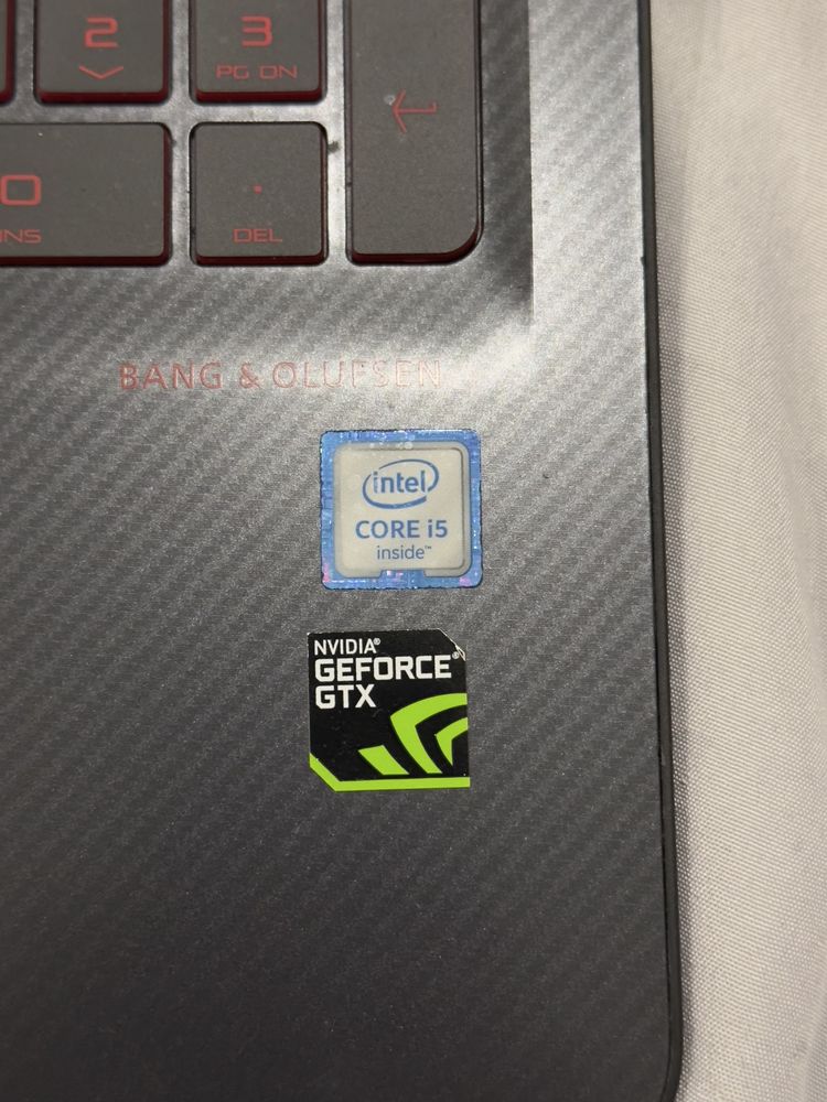 Portátil HP omen I5