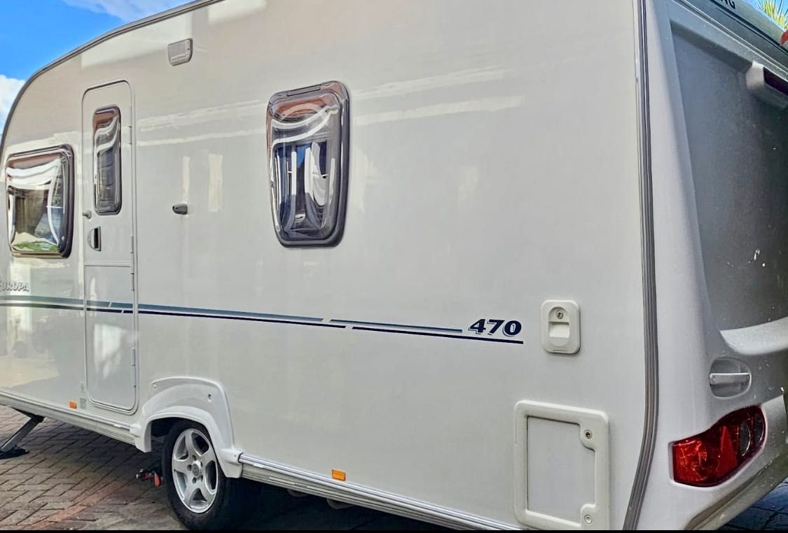 Caravana Sterling Europa 470- Impecável